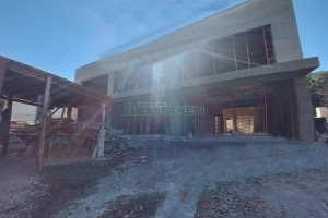 Loja com 138m², no bairro Cruzeiro em Caxias do Sul para Alugar