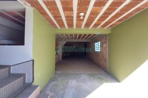 Chácara com 81307m², 4 dormitórios, 2 vagas, no bairro 3 Legua em Caxias do Sul para Comprar