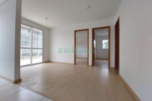 Apartamento com 60m², 2 dormitórios, 1 vaga, no bairro Cidade Nova em Caxias do Sul para Alugar