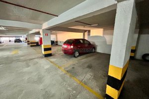 Box com 12m², no bairro Centro em Caxias do Sul para Comprar