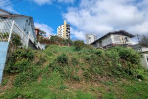 Terreno com 434m², no bairro São Leopoldo em Caxias do Sul para Comprar