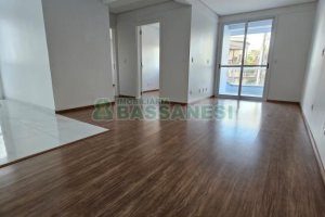 Apartamento com 67m², 2 dormitórios, 1 vaga, no bairro Lourdes em Caxias do Sul para Comprar
