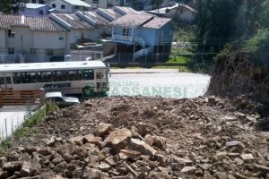 Terreno com 374m², no bairro Cidade Nova em Caxias do Sul para Comprar
