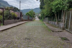 Casa com 231m², 3 dormitórios, no bairro Galópolis em Caxias do Sul para Comprar