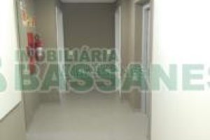 Apartamento com 42m², 2 dormitórios, 1 vaga, no bairro Desvio Rizzo em Caxias do Sul para Comprar