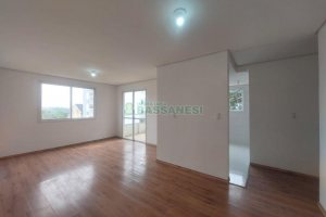 Apartamento com 88m², 3 dormitórios, 2 vagas, no bairro Vila Verde em Caxias do Sul para Comprar