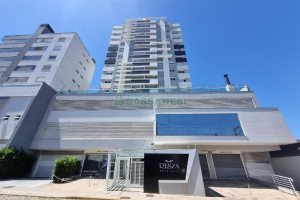 Apartamento com 920m², 2 dormitórios, 4 vagas, no bairro Panazzolo em Caxias do Sul para Alugar
