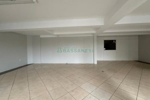 Loja com 101m², no bairro São Pelegrino em Caxias do Sul para Alugar