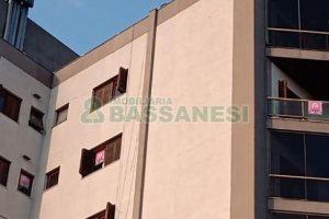 Apartamento com 183m², 3 dormitórios, 2 vagas, no bairro Centro em Caxias do Sul para Comprar