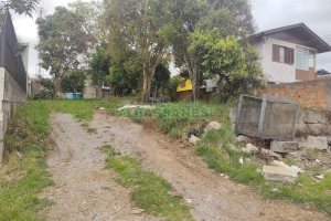 Terreno com 406m², no bairro Nossa Senhora das Graças em Caxias do Sul para Comprar