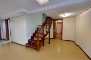 Apartamento com 152m², 3 dormitórios, 1 vaga, no bairro São Pelegrino em Caxias do Sul para Comprar