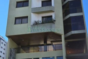 Apartamento com 152m², 3 dormitórios, 1 vaga, no bairro São Pelegrino em Caxias do Sul para Comprar