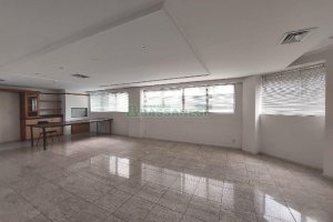 Sala com 127m², 1 vaga, no bairro São Pelegrino em Caxias do Sul para Alugar