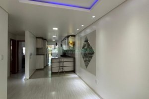 Apartamento com 86m², 2 dormitórios, 2 vagas, no bairro Diamantino em Caxias do Sul para Comprar