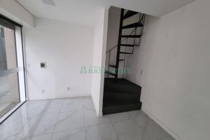 Loja com 42m², no bairro Centro em Caxias do Sul para Alugar ou Comprar