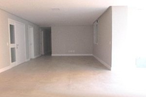 Apartamento com 140m², 3 dormitórios, 2 vagas, no bairro Cristo Redentor em Caxias do Sul para Comprar