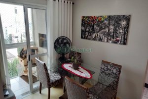 Apartamento com 57m², 2 dormitórios, 1 vaga, no bairro Planalto em Caxias do Sul para Comprar