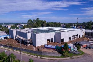 Pavilhão com 10126m², no bairro Cidade Nova em Caxias do Sul para Alugar