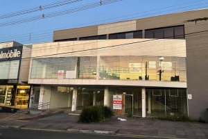 Loja com 313m², no bairro Sanvitto em Caxias do Sul para Comprar