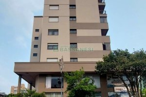 Apto Mobiliado com 70m², 2 dormitórios, 1 vaga, no bairro Centro em Caxias do Sul para Alugar