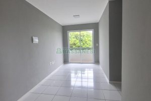 Apartamento com 62m², 2 dormitórios, 1 vaga, no bairro Bela Vista em Caxias do Sul para Alugar