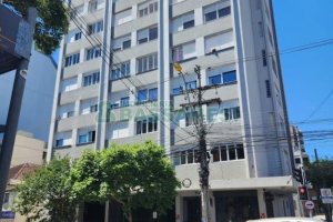 Apartamento com 83m², 3 dormitórios, no bairro Centro em Caxias do Sul para Comprar