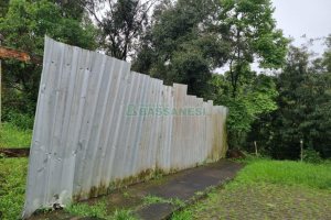 Terreno com 530m², no bairro Treviso em Caxias do Sul para Comprar