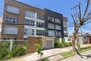 Apto Mobiliado com 30m², 1 dormitório, 1 vaga, no bairro Petrópolis em Caxias do Sul para Alugar