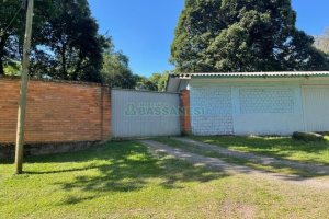 Terreno com 1313m², no bairro São Virgílio em Caxias do Sul para Comprar