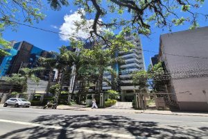 Apto Mobiliado com 160m², 3 dormitórios, 2 vagas, no bairro São Pelegrino em Caxias do Sul para Alugar