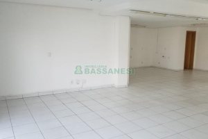 Loja com 98m², 3 vagas, no bairro Sagrada Família em Caxias do Sul para Alugar