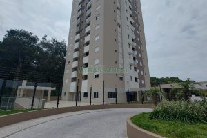 Apto Mobiliado com 62m², 2 dormitórios, 1 vaga, no bairro Panazzolo em Caxias do Sul para Comprar