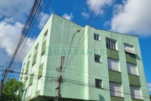 Apartamento com 106m², 3 dormitórios, no bairro Centro em Caxias do Sul para Comprar