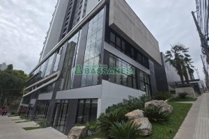 Sala com 34m², 1 vaga, no bairro Exposição em Caxias do Sul para Alugar ou Comprar