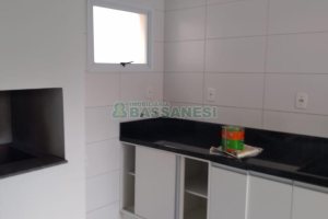 Apartamento com 60m², 2 dormitórios, 1 vaga, no bairro Pio X em Caxias do Sul para Comprar