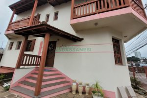 Casa Comercial com 165m², 3 dormitórios, no bairro Bela Vista em Caxias do Sul para Alugar