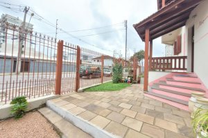 Casa Comercial com 165m², 3 dormitórios, no bairro Bela Vista em Caxias do Sul para Alugar