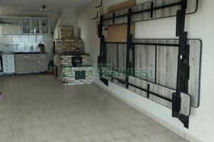 Casa com 132m², 3 dormitórios, 2 vagas, no bairro Desvio Rizzo em Caxias do Sul para Comprar