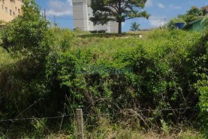 Terreno com 360m², no bairro Industrial em Caxias do Sul para Comprar