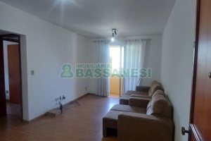 Apartamento com 72m², 2 dormitórios, 1 vaga, no bairro Lourdes em Caxias do Sul para Comprar