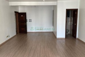 Sala com 50m², no bairro Centro em Caxias do Sul para Alugar
