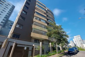 Apartamento com 175m², 3 dormitórios, 2 vagas, no bairro Villagio Iguatemi em Caxias do Sul para Comprar