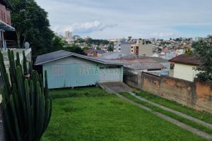 Casa com 80m², 3 dormitórios, 2 vagas, no bairro Bela Vista em Caxias do Sul para Comprar
