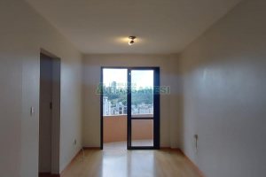 Apartamento com 65m², 2 dormitórios, 1 vaga, no bairro Centro em Caxias do Sul para Alugar