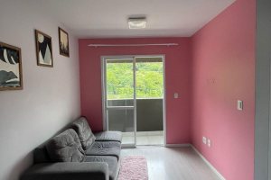 Apartamento com 59m², 2 dormitórios, 1 vaga, no bairro Vinhedos em Caxias do Sul para Alugar