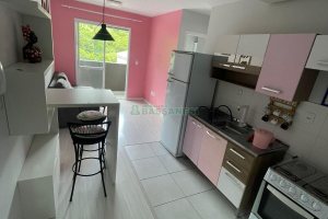 Apartamento com 59m², 2 dormitórios, 1 vaga, no bairro Vinhedos em Caxias do Sul para Alugar