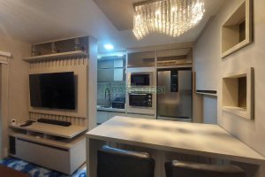 Apartamento com 80m², 2 dormitórios, 1 vaga, no bairro De Lazzer em Caxias do Sul para Comprar