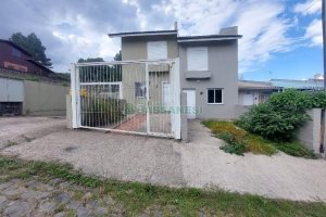 Sobrado com 45m², 2 dormitórios, no bairro Nossa Senhora das Graças em Caxias do Sul para Alugar ou Comprar