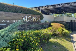 Terreno com 700m², no bairro Pedancino em Caxias do Sul para Comprar