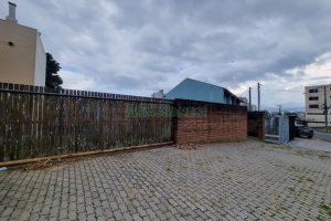 Terreno com 451m², no bairro Jardim América em Caxias do Sul para Comprar